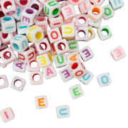 Cuentas VOCALES Plástico Cuenta Cuadrada Blanca Letra Colores